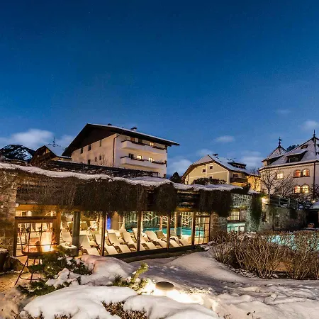 Hotel Angelo Engel 4*